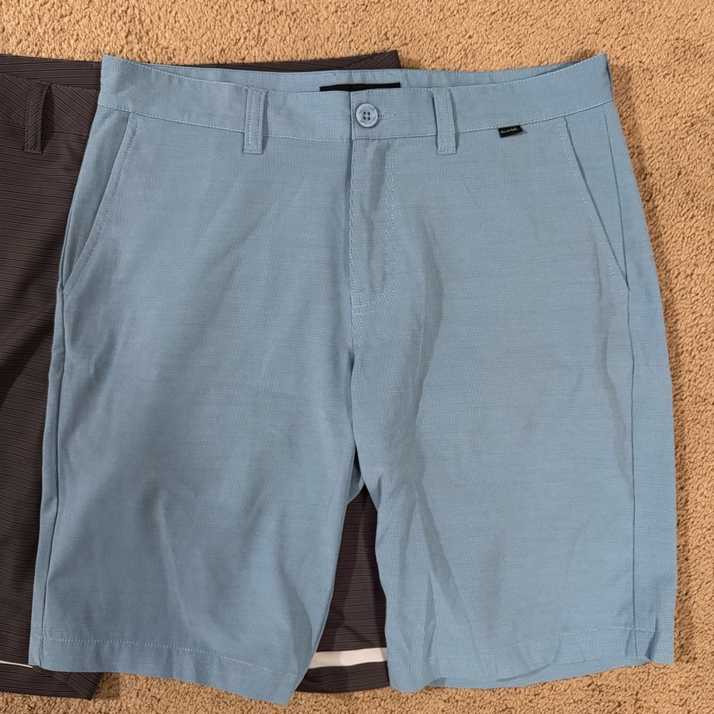 Men’s Travis Mathew’s Short - Picture 2 of 6